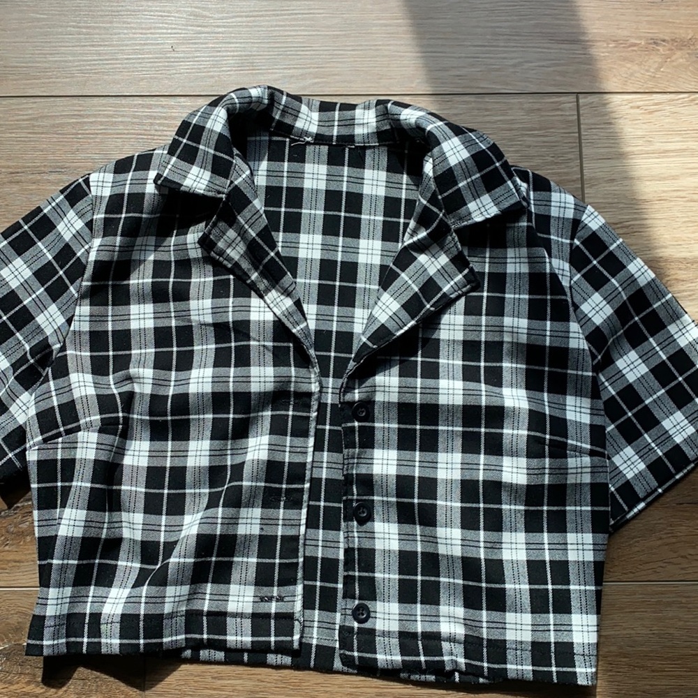 JGalt cropped, plaid top